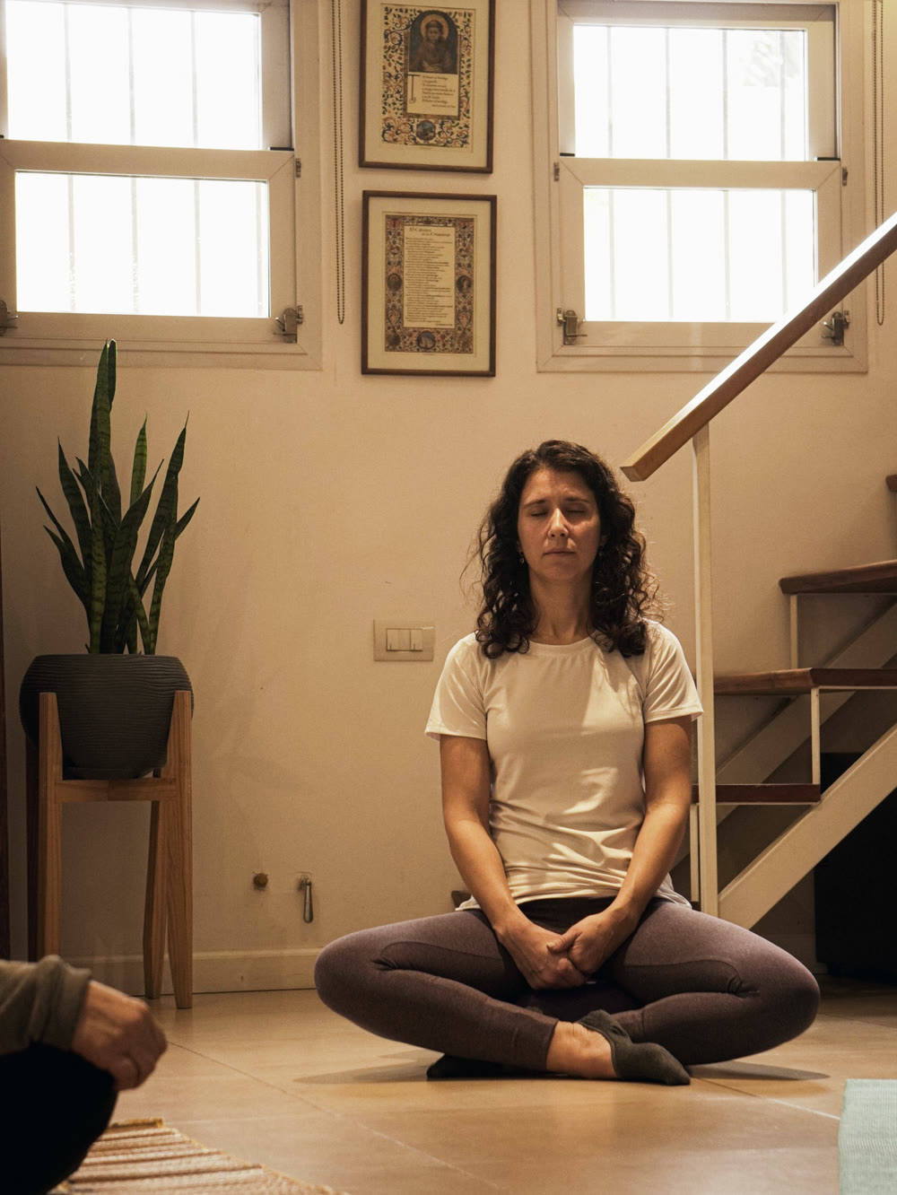 Tatiana Spadafore meditando