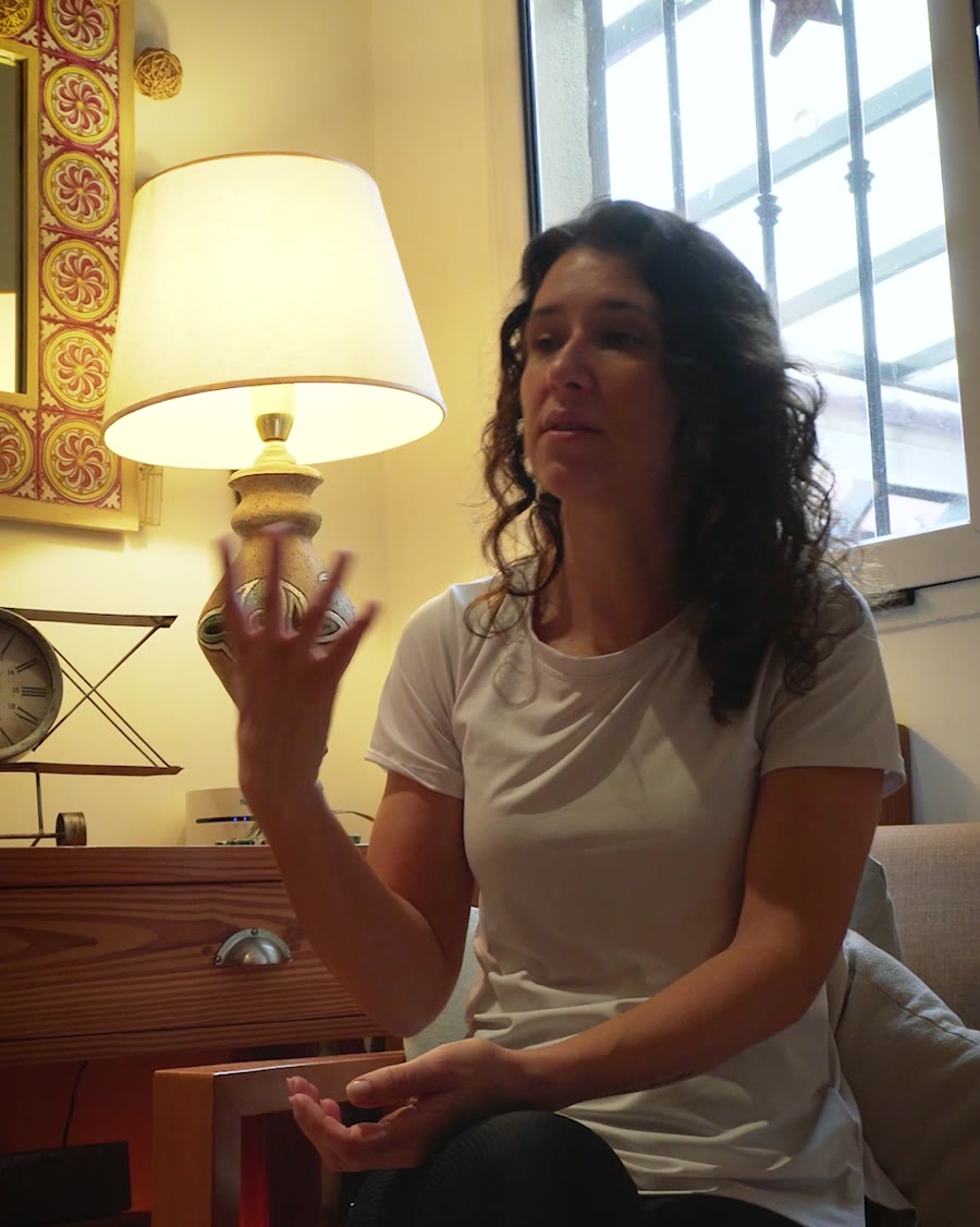 Tatiana Spadafore conversando